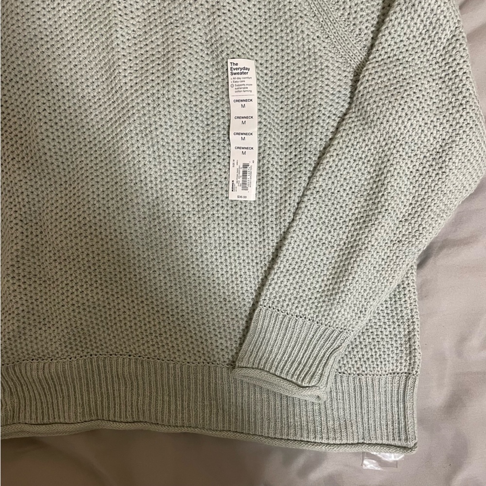 Sweater bundle - Picture 7 of 10